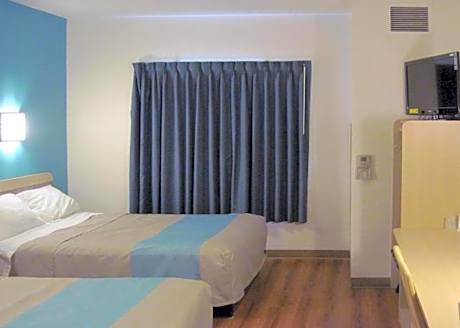 Quadruple Room - Smoking