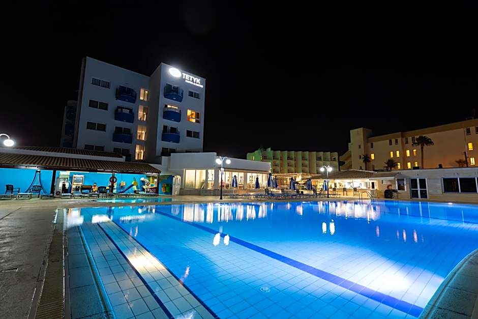 TETYK Hotel