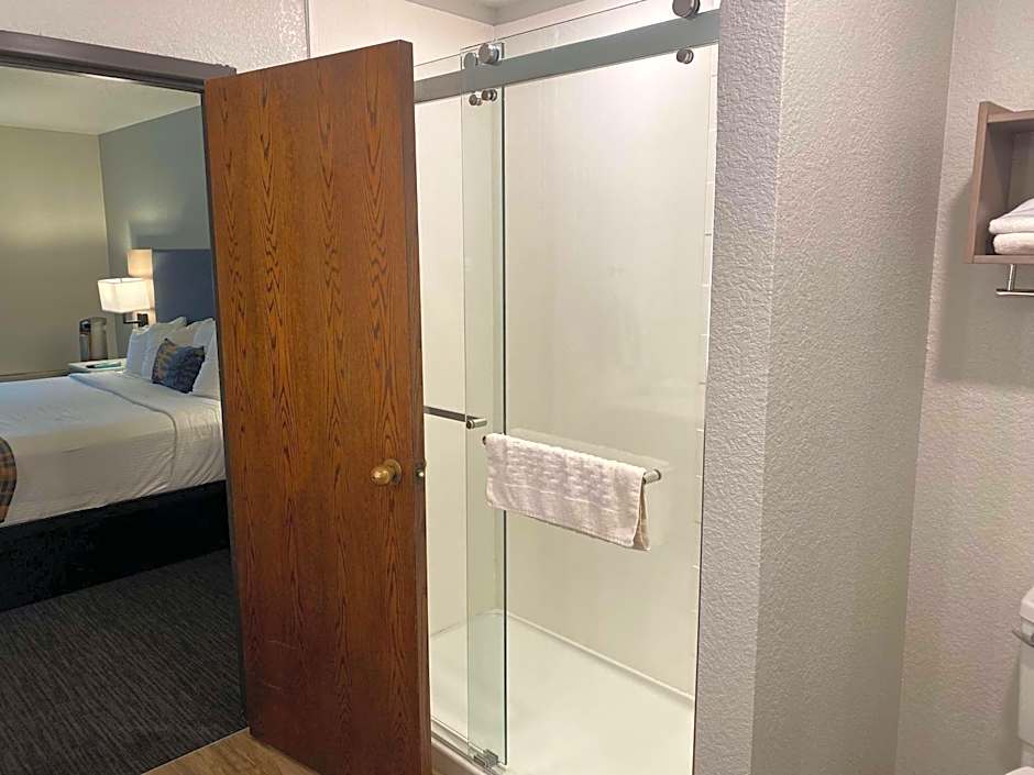 Best Western Lake Lucille Inn
