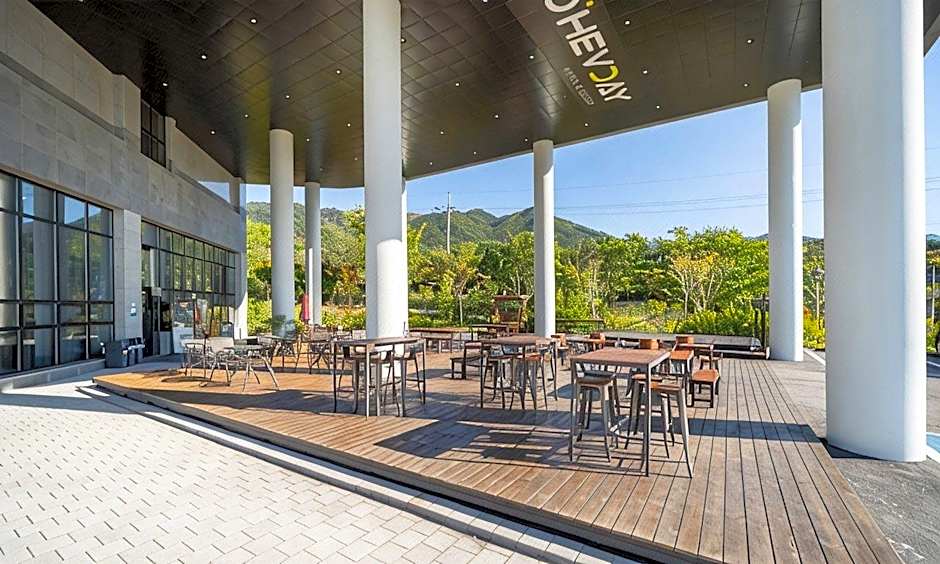 HOTEL OHEVDAY