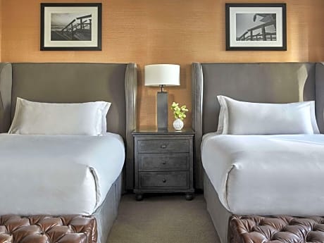 Palisade Grand Suite with Two Double Beds