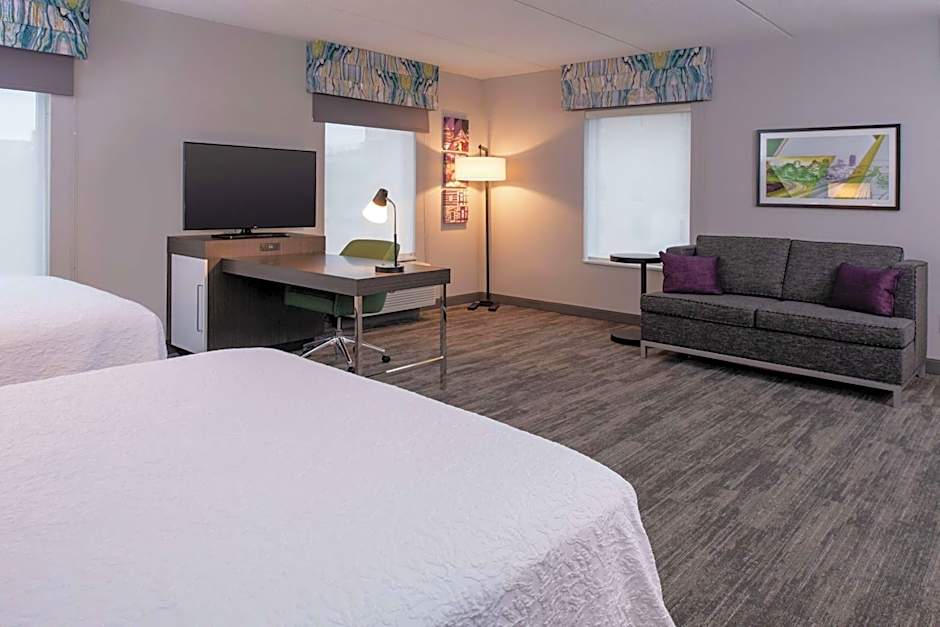 Hampton Inn By Hilton & Suites Winston-Salem Downtown