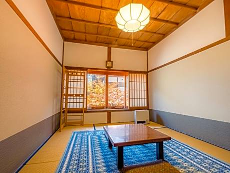 Japanese-Style Economy Room with Shared Bathroom