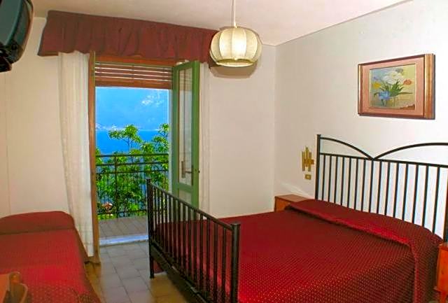 Hotel Augusta Garnì