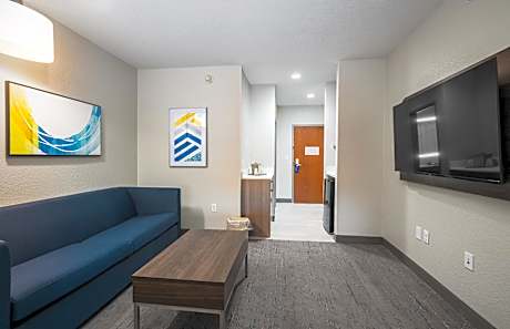 Queen Suite with Two Queen Beds
