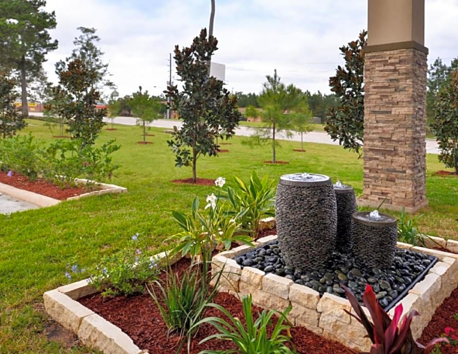 Scottish Inn & Suites - Conroe