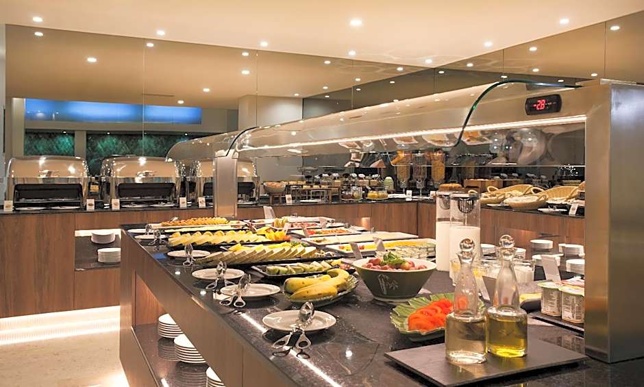 TURIM Santa Maria Hotel