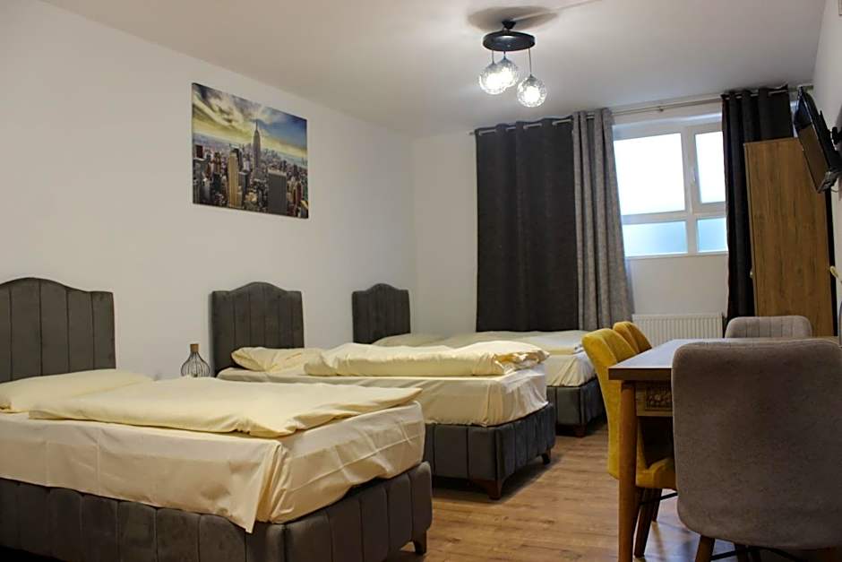 HR RoomS