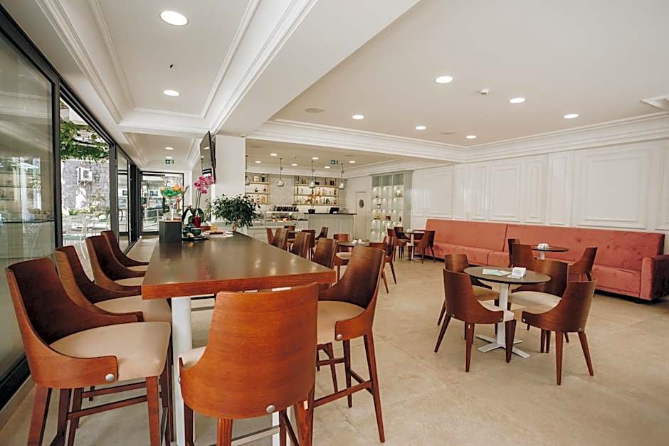 Montenegro Beach Resort