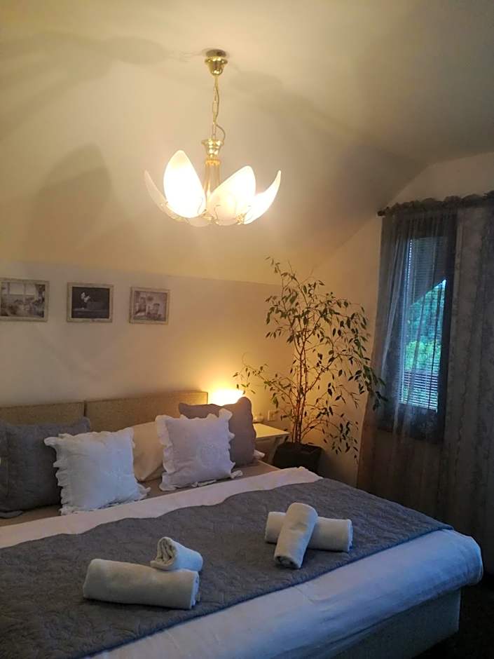 Photo 1 of 12 of Suite, Balcony