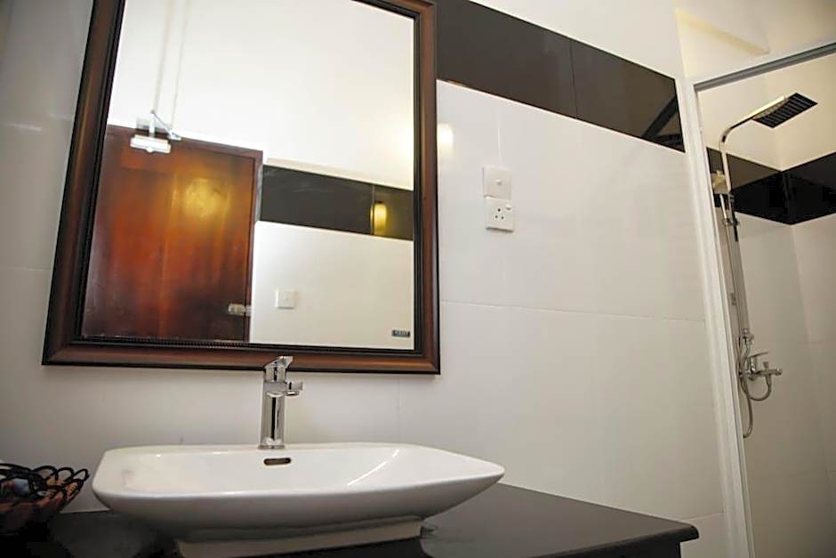 PRINCE BEACH HOTEL BENTOTA