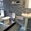 Bed & Breakfast Fontanarossa Airport -Private Parking-