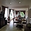 Sherwood's Country House