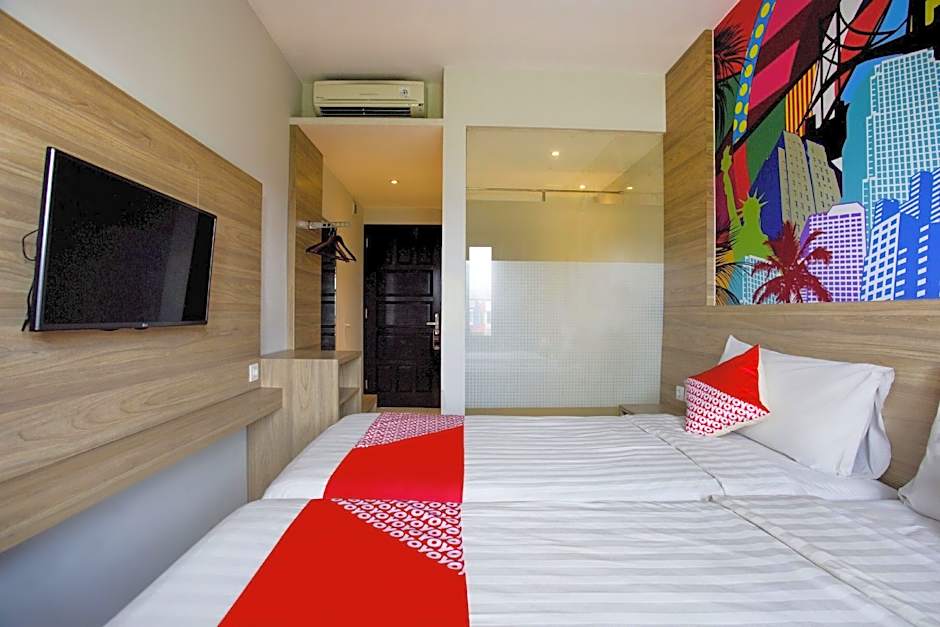 Collection O Bekasi Timur Near Gedung Juang Formerly Regia Tambun