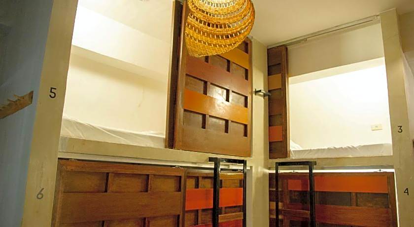 Happiness Hostel El Nido