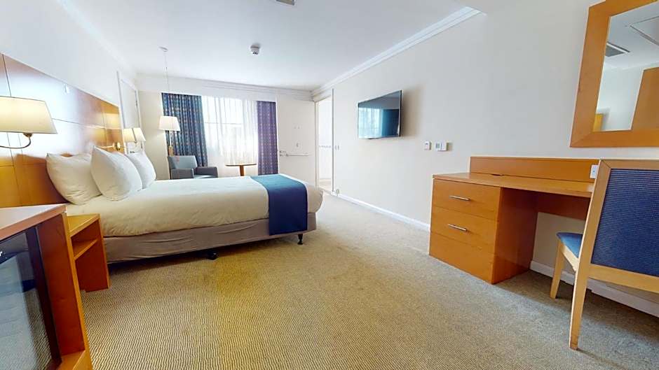 Holiday Inn London Sutton By IHG