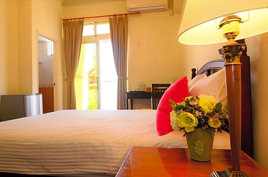 East of Love Homestay