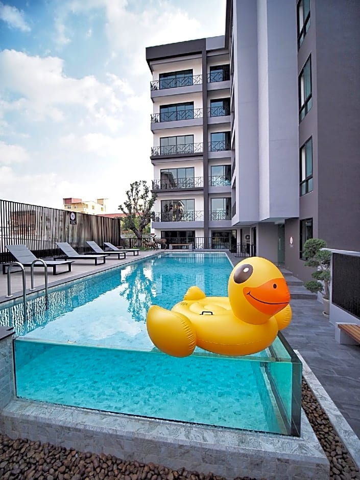 Sleep with me Pattaya