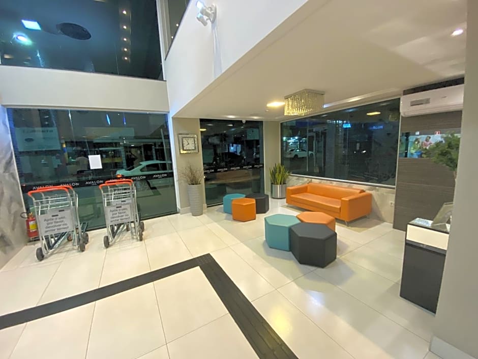 Maringá Hotel Avalon Econômico