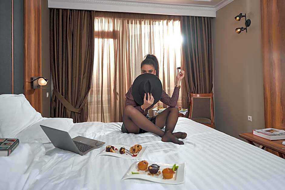 ROYAL HOTEL THESSALONIKI