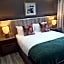 La Orchard Hotel