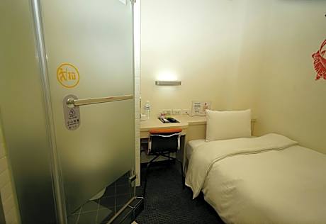 Single Superior Room No Window