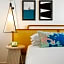 Lighthouse Hotel - Key West Historic Inns