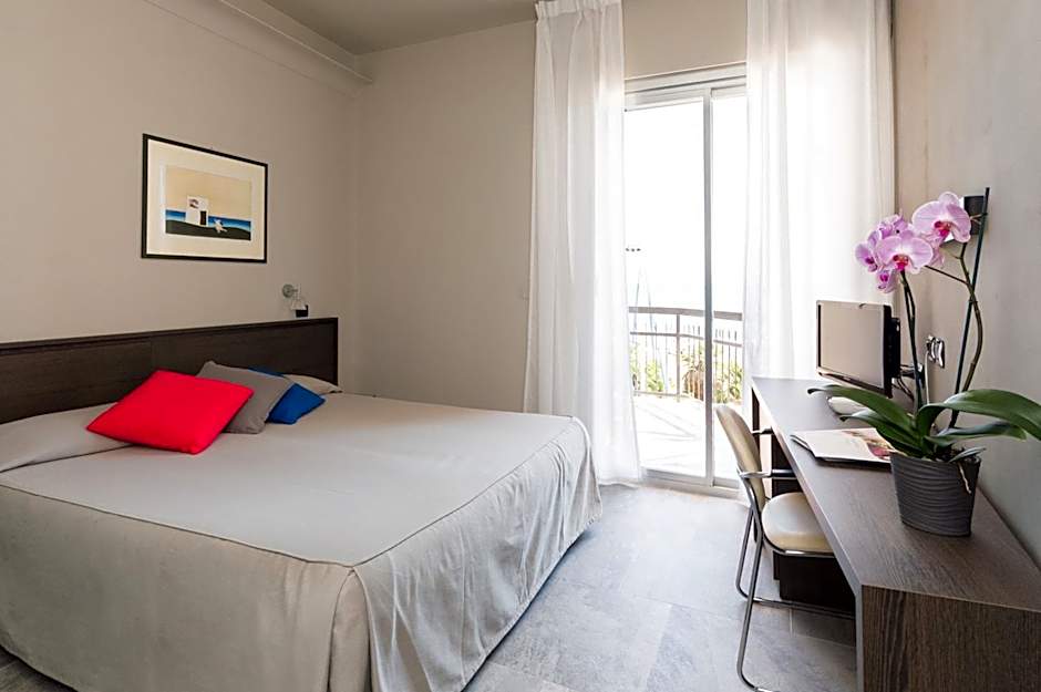 Hotel Tirreno