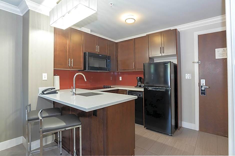 Sandman Hotel & Suites Calgary South