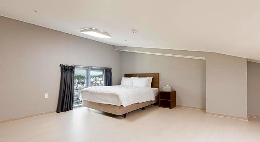 Donghae Oceancity Residence Hotel