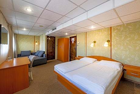 Family Cabin on Boat