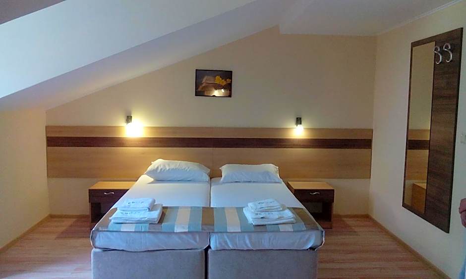 City House Family Hotel & Restaurant