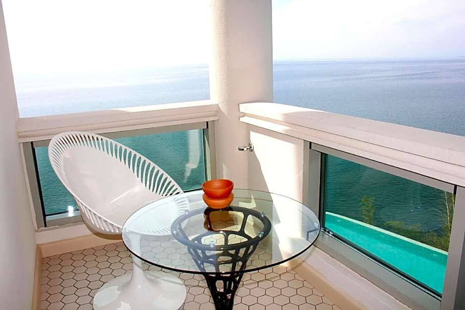 Castello Mare Hotel