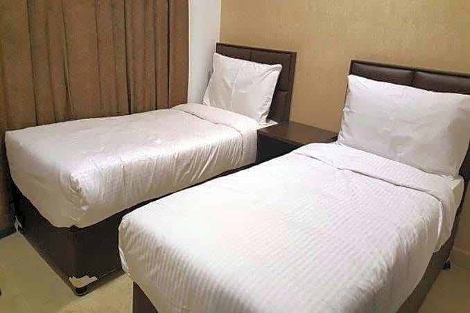 Al Muhanna Plaza Luxury Plus