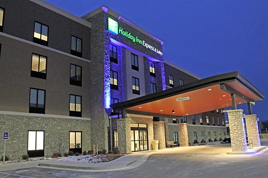 Holiday Inn Express & Suites St. Louise South I-55 By IHG