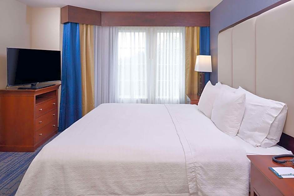 Homewood Suites By Hilton Dallas/Lewisville