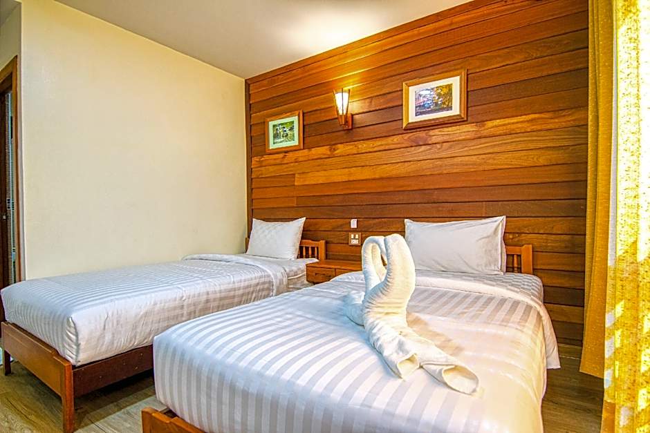 NonNee Lampang Hotel