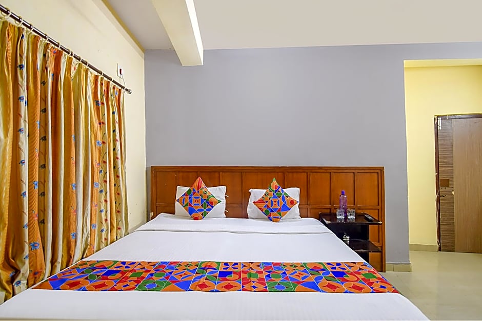 Capital O 85950 Indigo Inn – Calcutta, LA