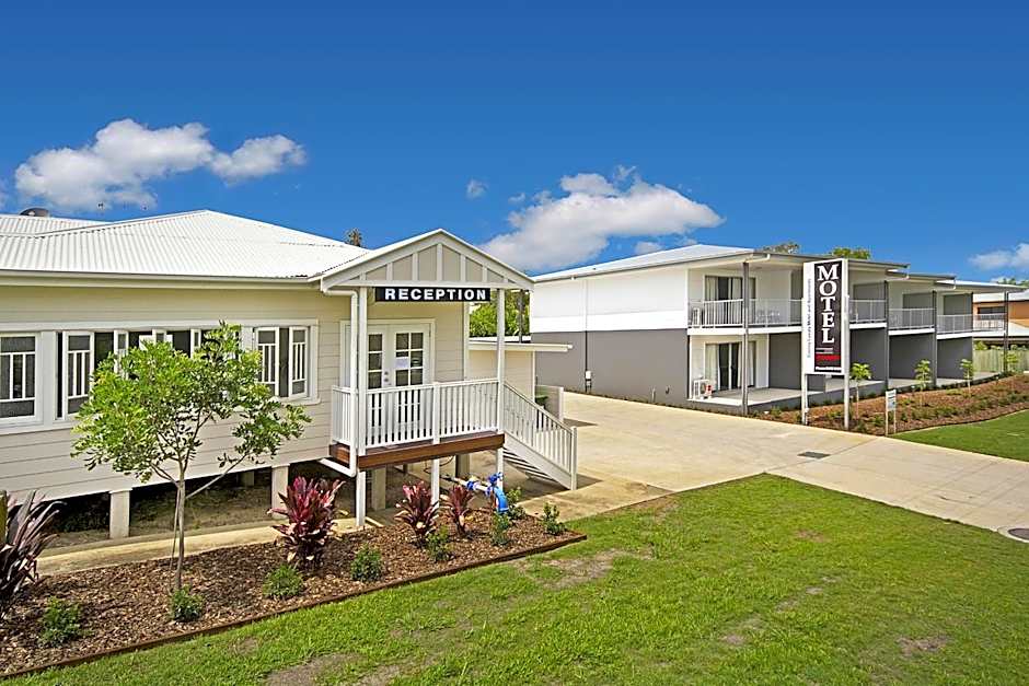 Cooroy Luxury Motel Apartments