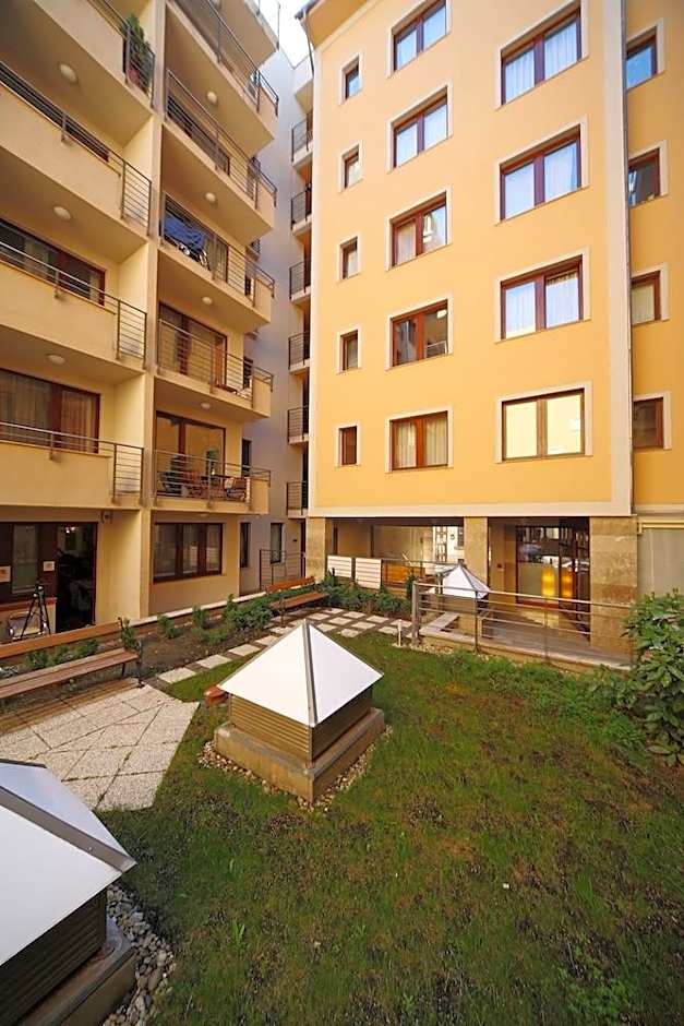 Opera Residence