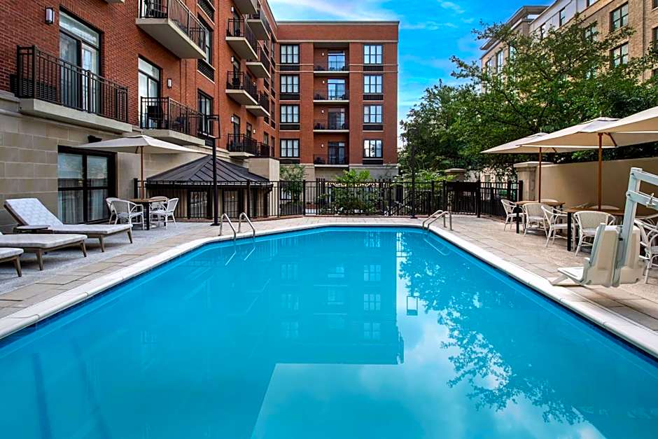 Courtyard by Marriott Savannah Downtown/Historic District