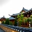 Gaeunchae Hanok Guesthouse Jeonju 2 (Korea Quality)