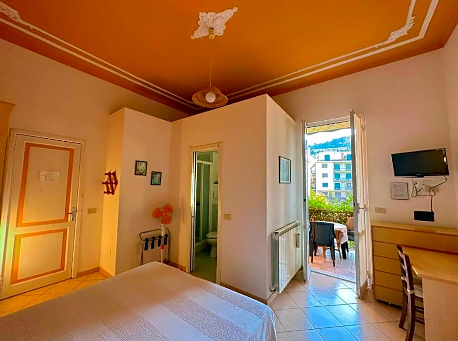 Mirarti Boutique HOTEL