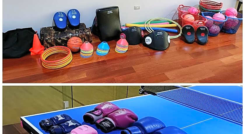 Nang Ta Yon @ Ban Thap Chang Hostel