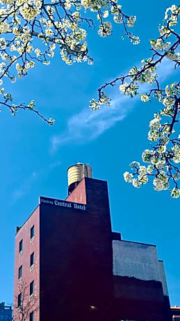 Flushing Central Hotel