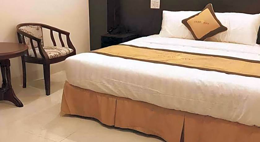 LUCKY STAR HOTEL