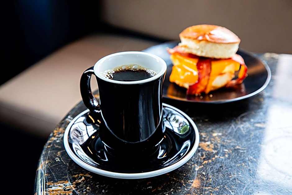 Mills House Charleston, Curio Collection by Hilton