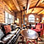 Alert Bay Lodge