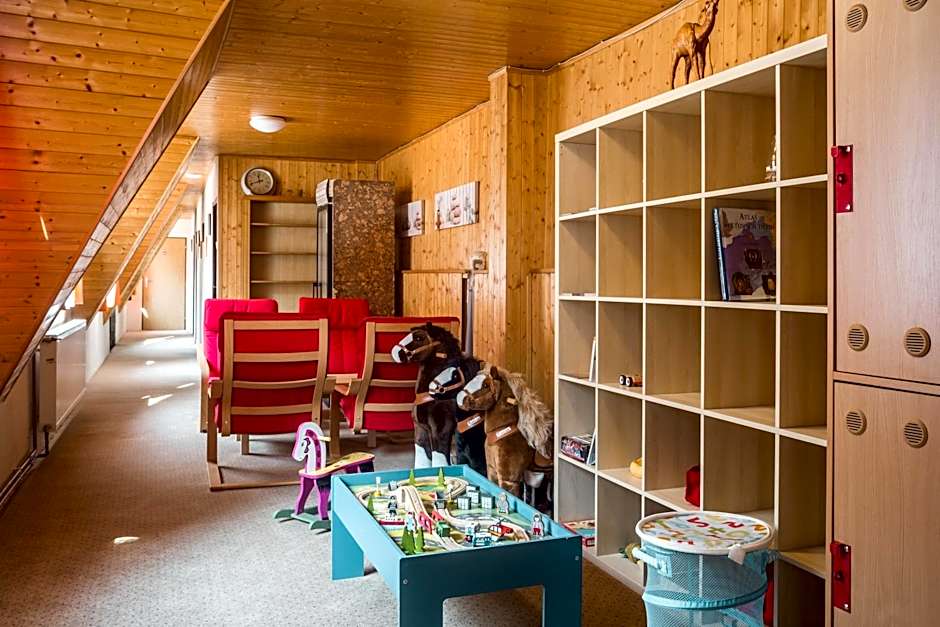 Hotel Konopiště Nová Myslivna