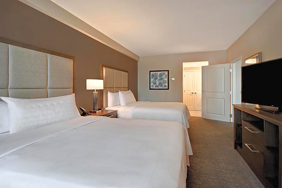 Homewood Suites by Hilton Orlando at FLAMINGO CROSSINGS Town Center